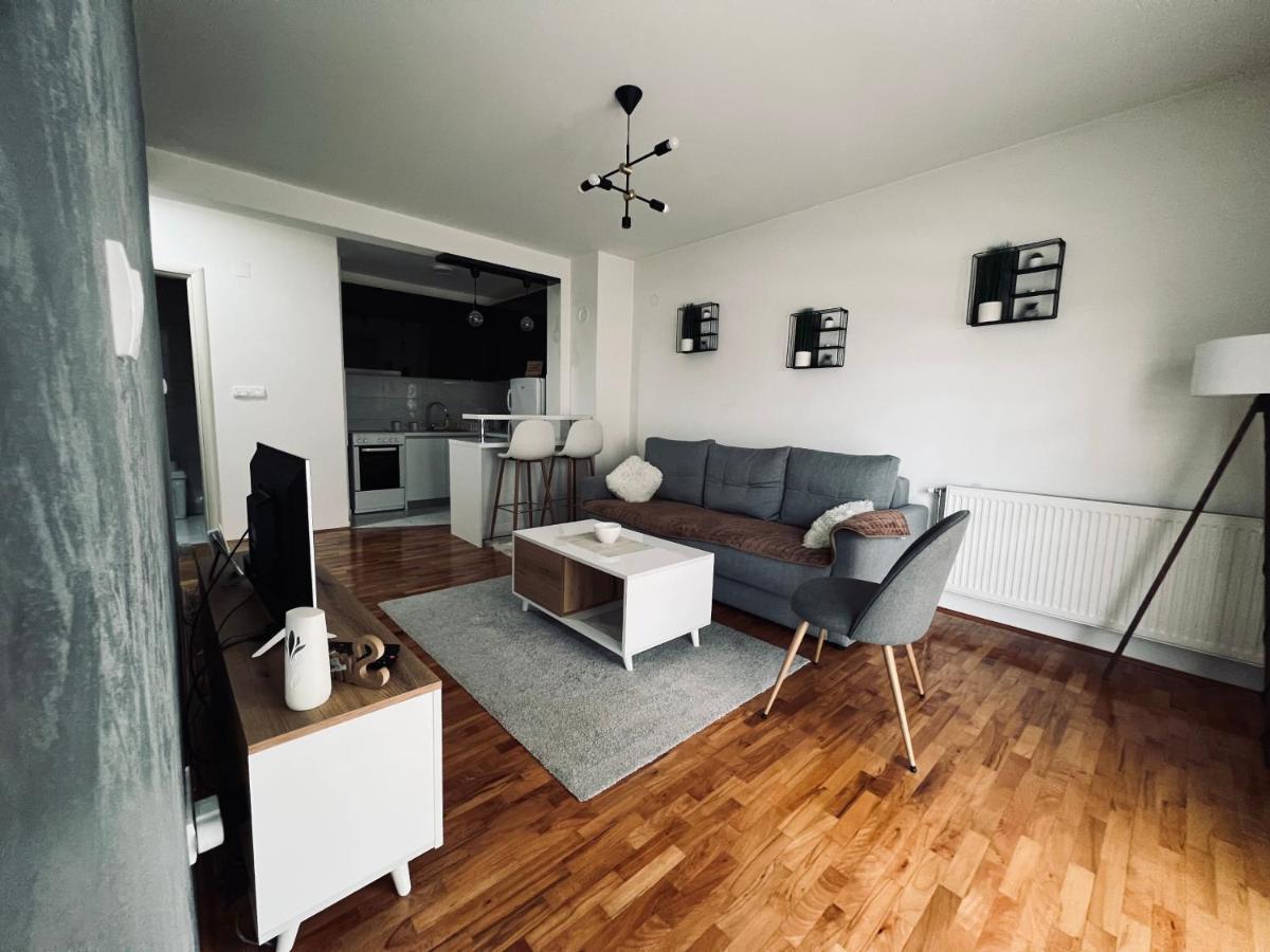 Apartman Lux Vranje Zewnętrze zdjęcie